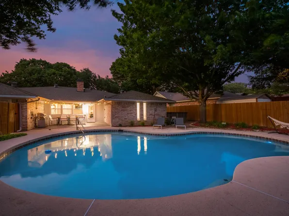 2836 Meadowbrook Dr, Plano, TX 75075