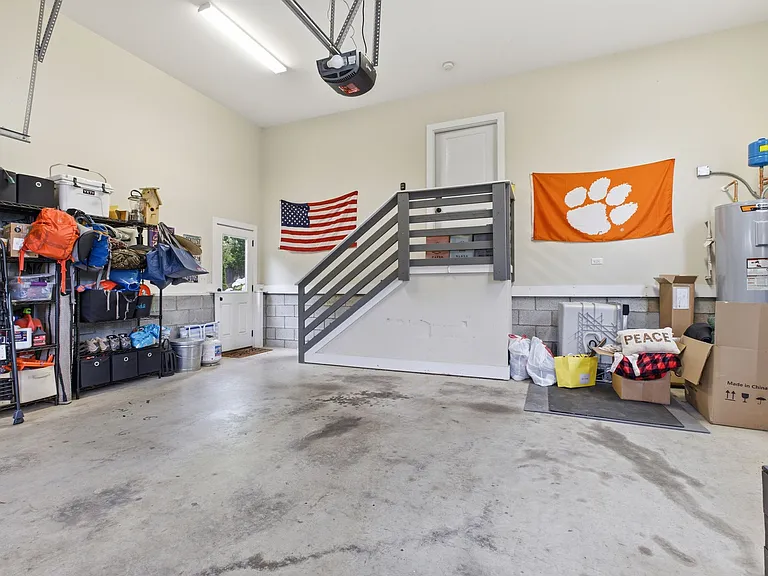 4010 Burrus St — Photo 38