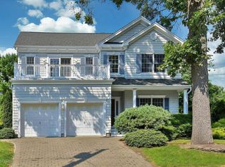 2217 2nd Ave, Spring Lake, NJ 07762