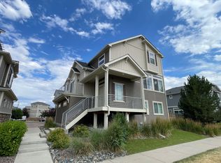 195 S Oak Hill St, Aurora, CO 80018