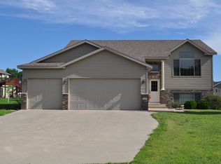 117 Iverson St W, Saint Joseph, MN 56374