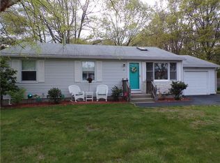 49 Hendricken Ct, Warwick, RI 02889