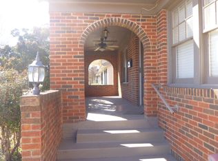 923 E Cypress St, Altus, OK 73521