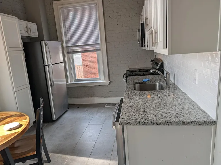 848 S 2nd St #3 — Photo 1