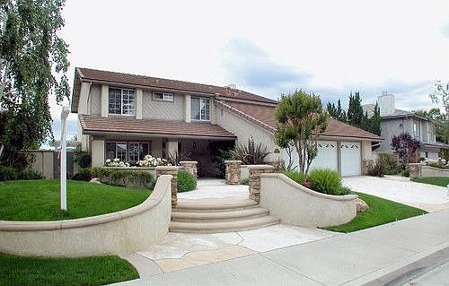 1st image of 24350 Vista Hills Dr
