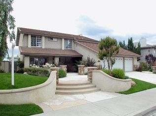 24350 Vista Hills Dr, Santa Clarita, CA 91355