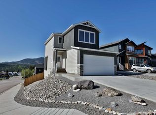 8618 E 25th Ave, Coleman, AB T0K0C0
