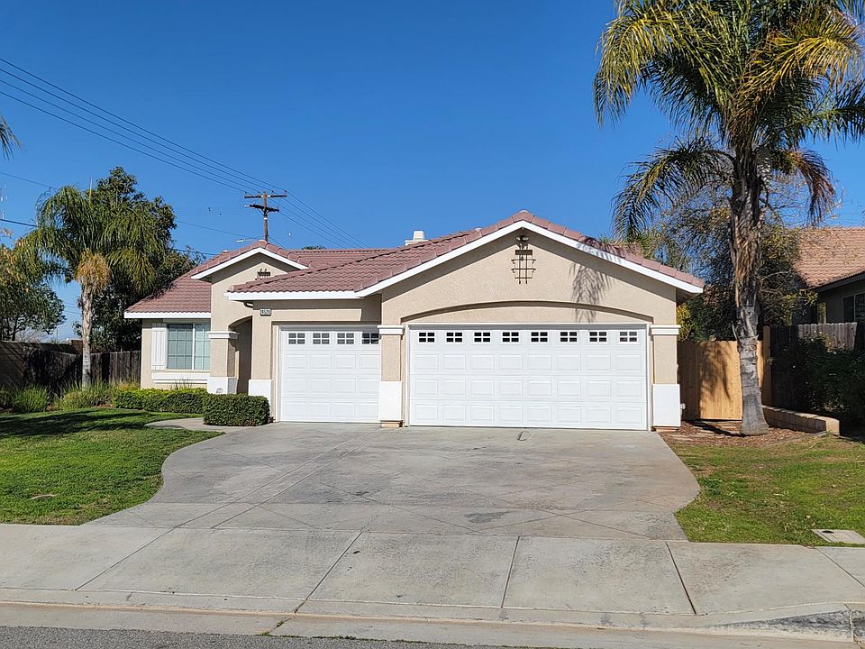 1st image of 24520 Dunlavy Ct