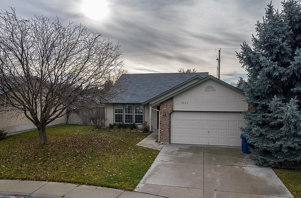 1st image of 6901 W Tamarindo Ct