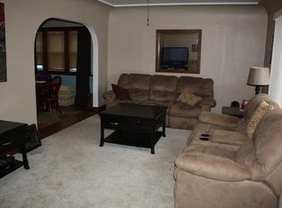 1423 Hayes Ave, Racine, WI 53405