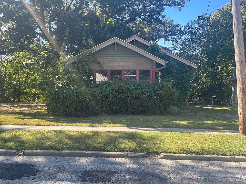 1st image of 406 S Forest Ave