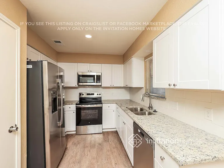 1337 Greenbriar Ln — Photo 7
