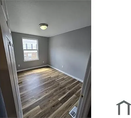 2 bed, $1,650 — Photo 3