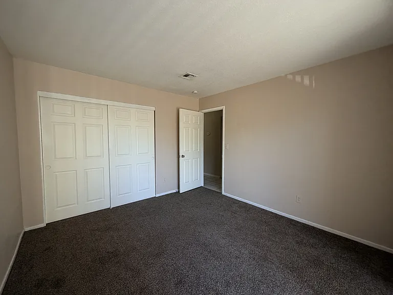 6250 W Flamingo Rd #4 — Photo 10