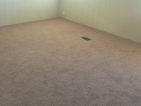 5th image of 417 Wycliff Ct