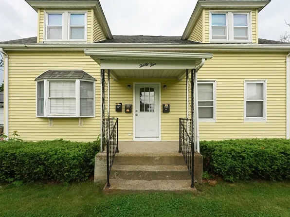 35 Grove St, Pawtucket, RI 02860