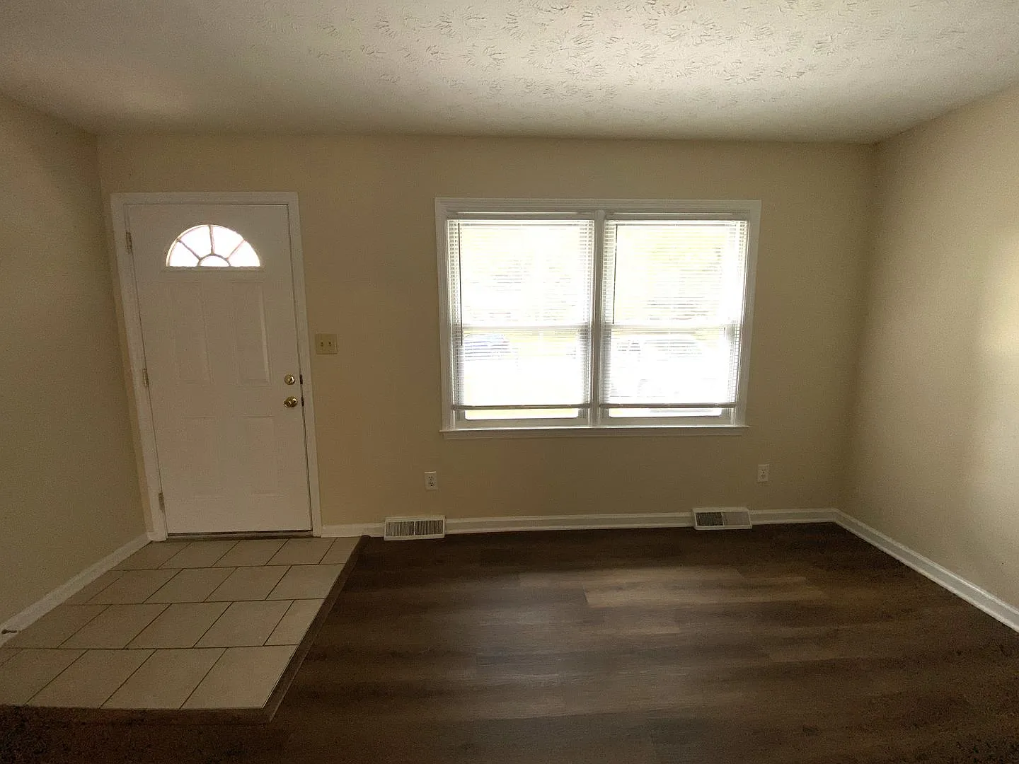 Ranch home in South East Lexington 20260828 — Photo 3