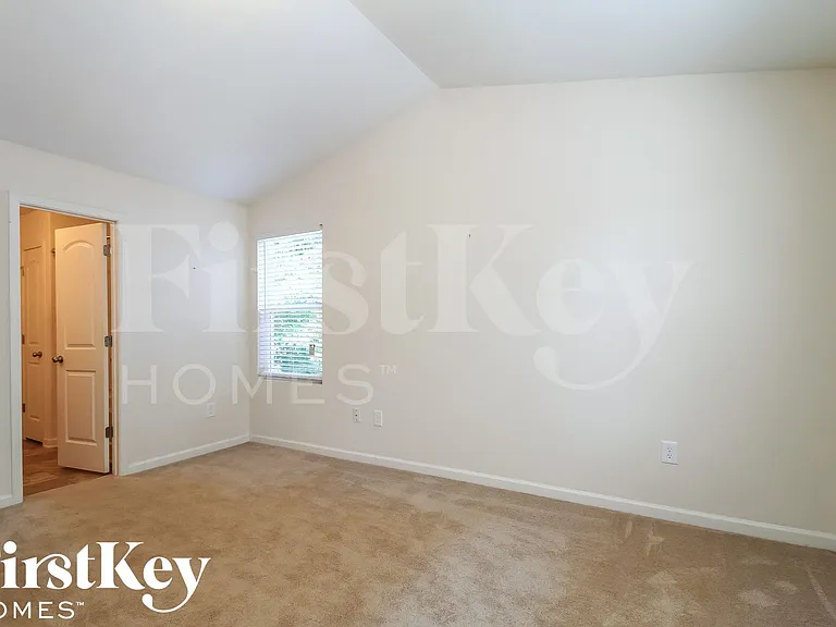 1909 Allyson Ave — Photo 7