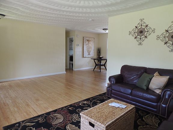 5th image of 1113 Horne Ave