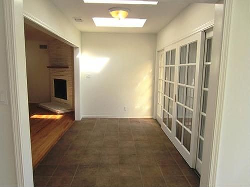5th image of 8038 Irondale Ave