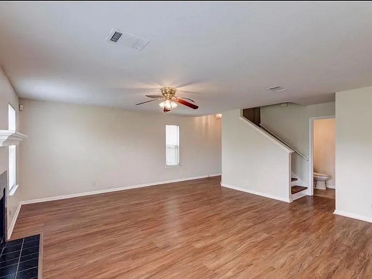 16712 Hamilton Point Cir — Photo 4