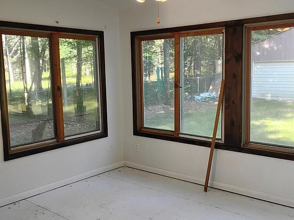 3rd image of 3622 S Gladwin Rd