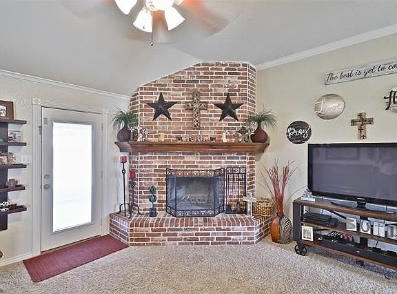 4th image of 7034 Waterway Ln