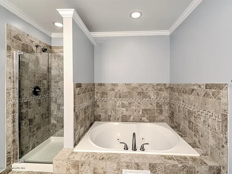 2902 Jockey Hollow Dr — Photo 12