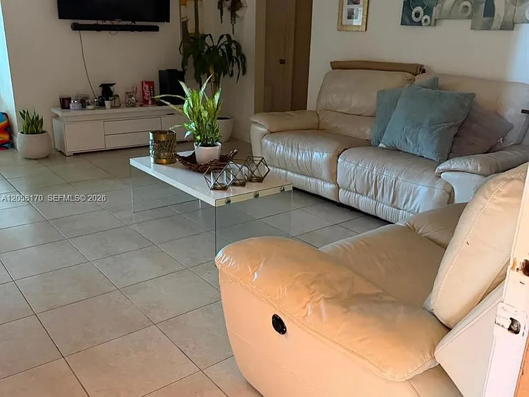 8600 SW 133rd Avenue Rd #314 — Photo 11