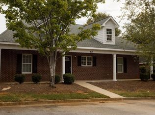 807 W Longleaf Dr UNIT 63, Auburn, AL 36832
