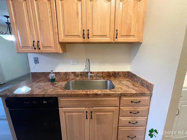 3709 Fairfax Way — Photo 10