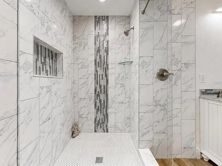 6513 Abaco Dr — Photo 33