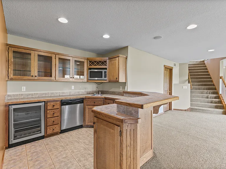 11435 Kenyon Ct NE — Photo 28