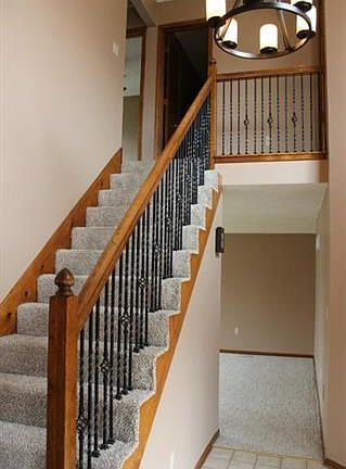 3rd image of 2823 S Chatelain Ct