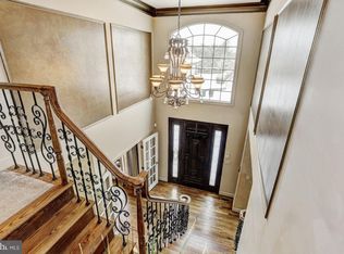 18707 Fountain Ter, Hagerstown, MD 21742