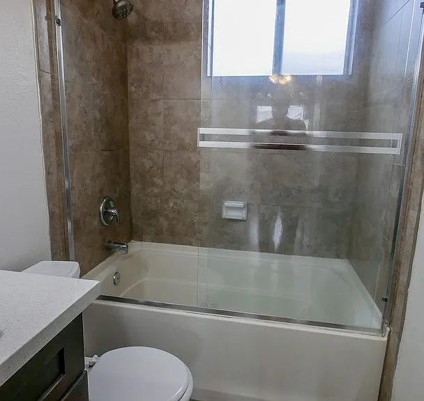 4640 Bancroft St — Photo 16
