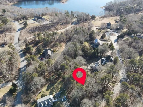 31 Hazel Ln, Brewster, MA 02631