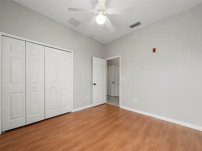 9417 Myrtle Creek Ln #611 — Photo 29