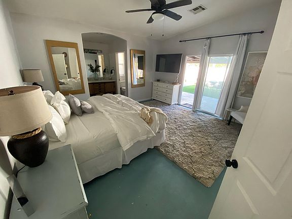 4th image of 77865 Avenida Montezuma
