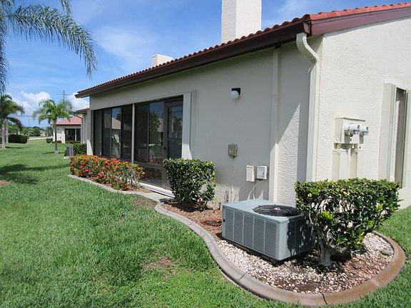 2nd image of 3830 Bal Harbor Blvd