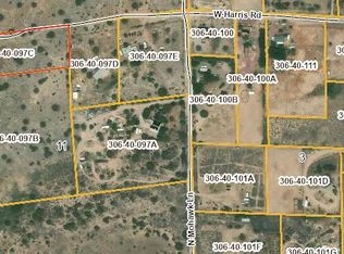 2325 W Harris Rd, Paulden, AZ 86334