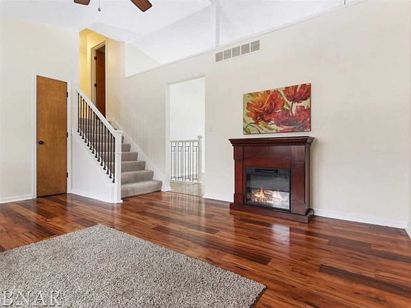 2nd image of 2306 Woodhavens Dr