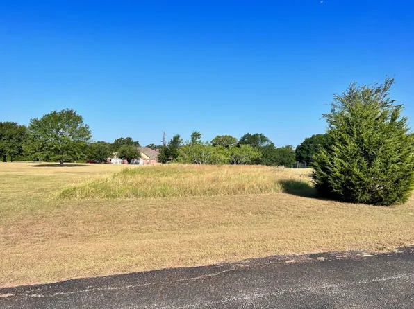 L-38 Deerwood, Streetman, TX 75859