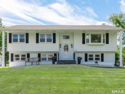 335 Redwood Lane, Cheshire, CT, 06410
