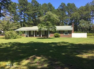 124 Bull St, Swainsboro, GA 30401