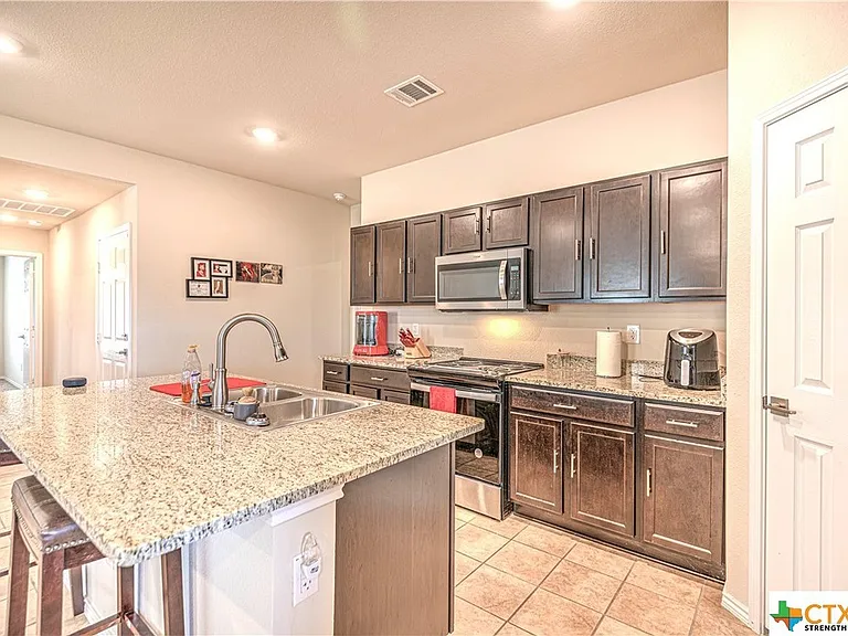9602 Malkier Dr — Photo 8