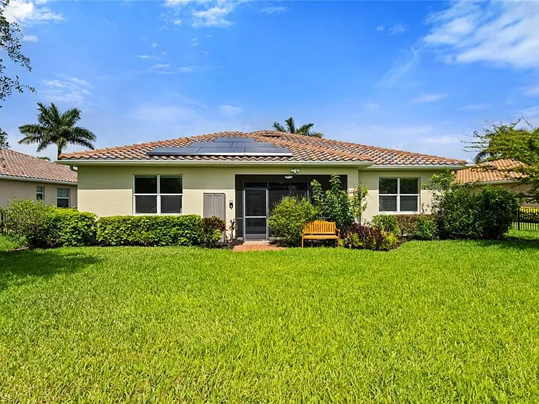 2290 Vermont Ln — Photo 30
