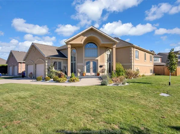 45 Morning Glory Ln, Chatham Kent, ON N7L 5R6