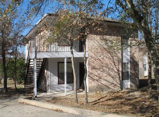 1201 Autumn Cir #B, College Station, TX 77840
