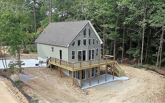 2nd image of 158 Butler Dr